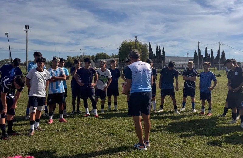 La Selecci�n Sub 17 de Olavarr�a defini� su plantel